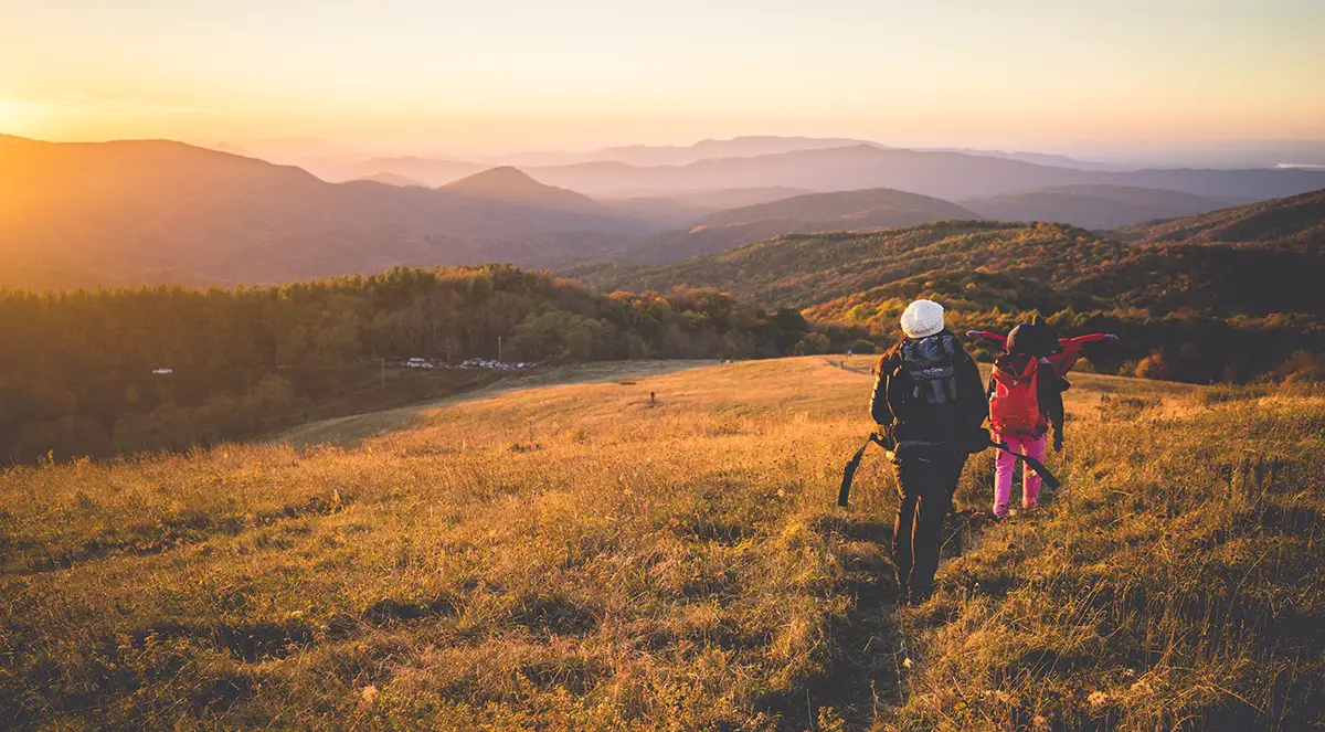 OUTSIDEstories-On the Go Tip Hiking, Trekking, Walking North Carolina, USA