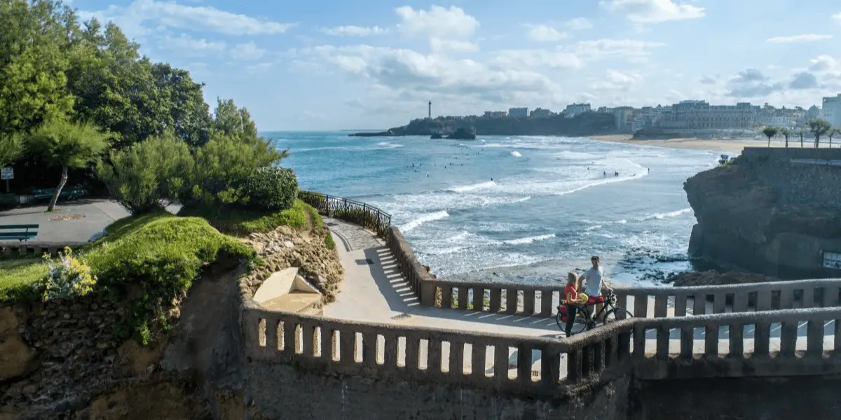  OUTSIDEstories Unterwegs-Tipp Radtouren Frankreich Atlantikküste, Weg an der Küste von Biarritz
