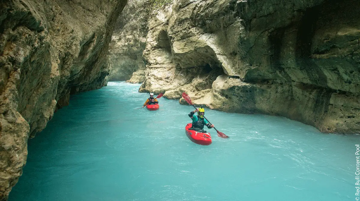 OUTSIDEstories und E.O.F.T. Basecamp Episode Two Locked In