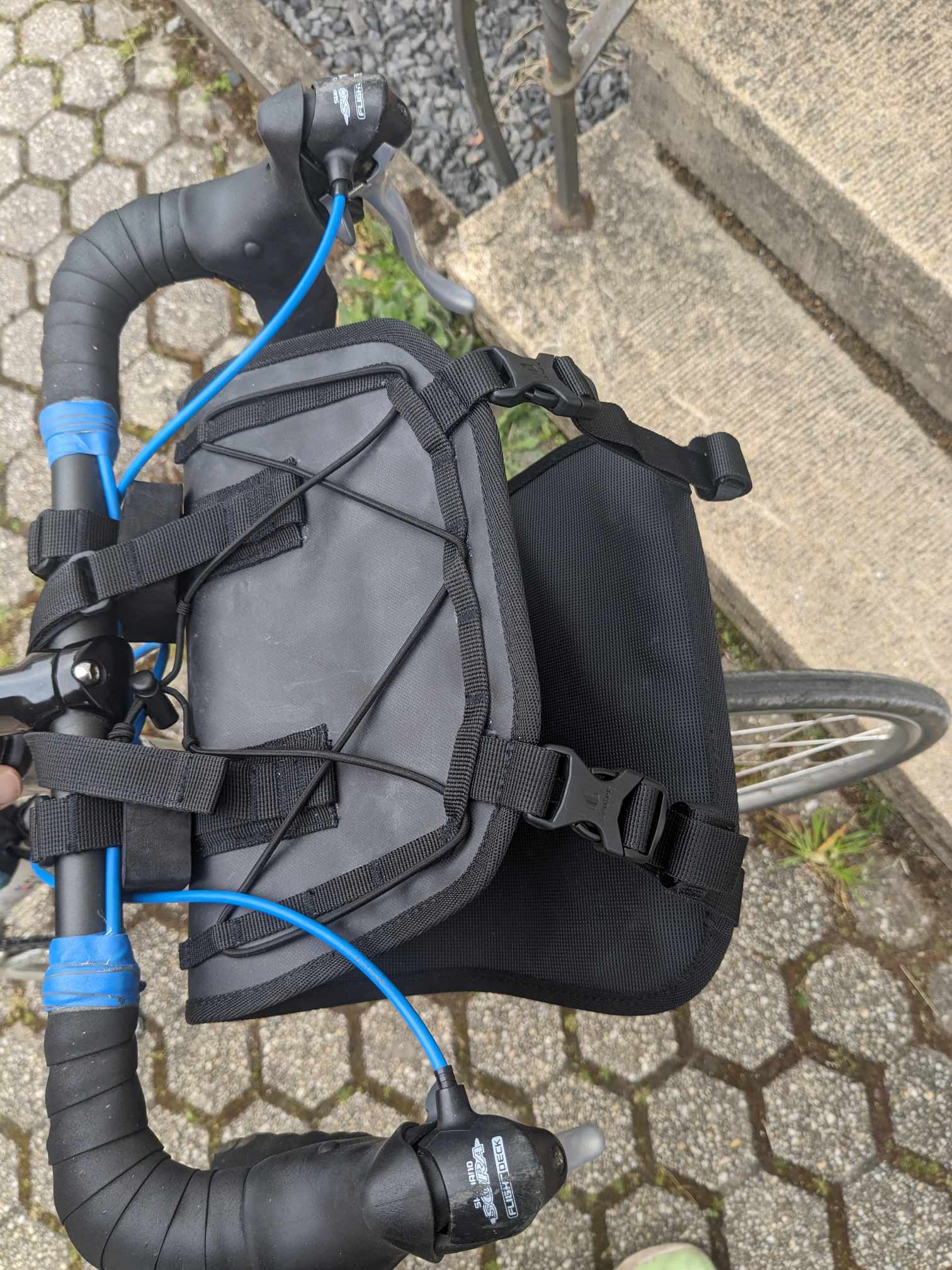 Man sieht das Rad nur mit Halterung 