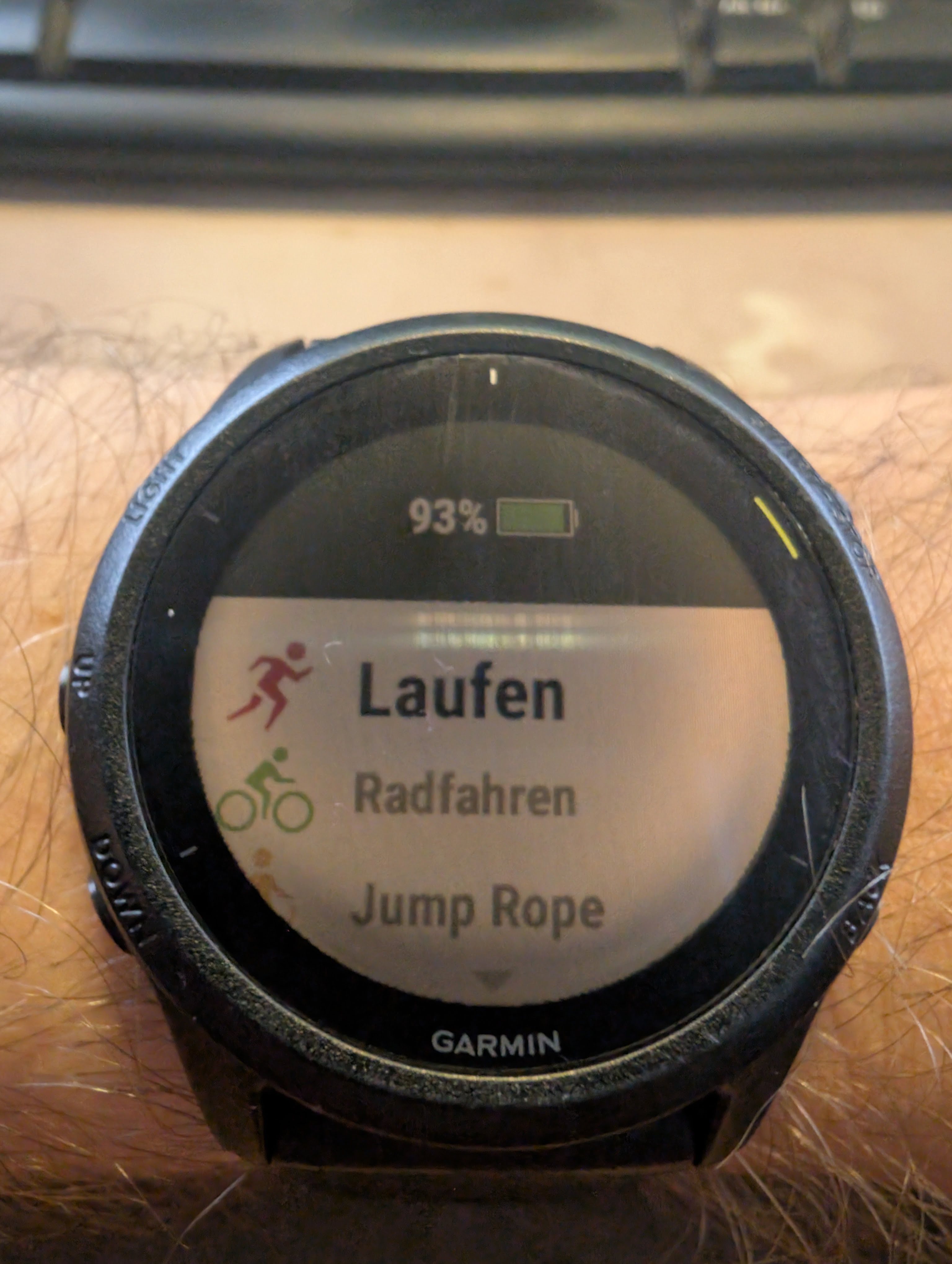 Der kompetente OUTSIDEstories-Test: Die Garmin Forerunner 745