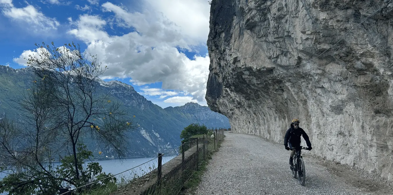 5 spektakuläre Mountainbike-Touren am Ledrosee - Italien
