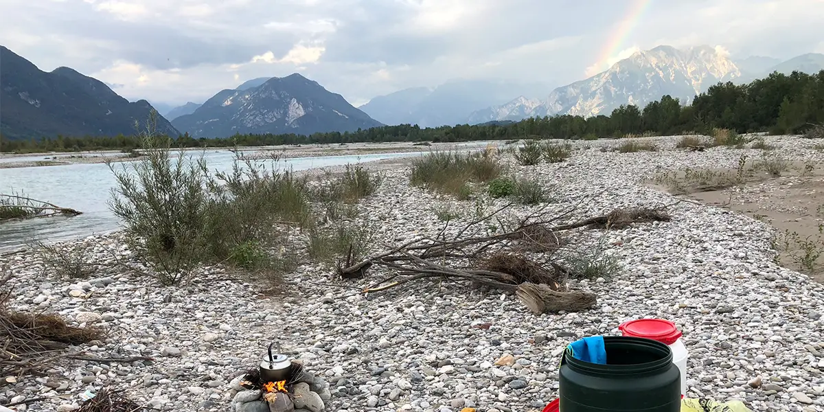 Produkt-Tester_Jens_Kanufahrt Regenbogen