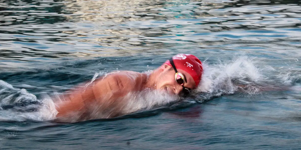 RAT_Schwimmbrillen_Klein, flach und kompakt_Wettkampfschwimmbrillen