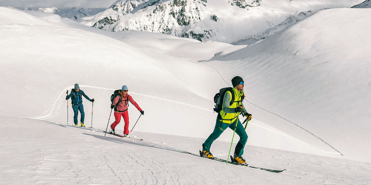 Ratgeber_Skitourenfelle_Aufstieg in der Gruppe