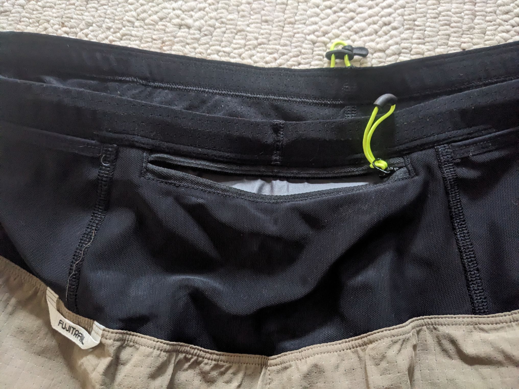 Tasche geöffnet