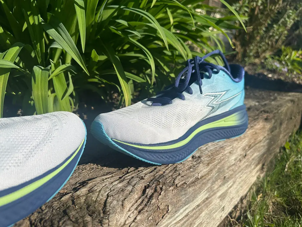 Der kompetente OUTSIDestories-Test: 361° Meraki 7 Laufschuhe