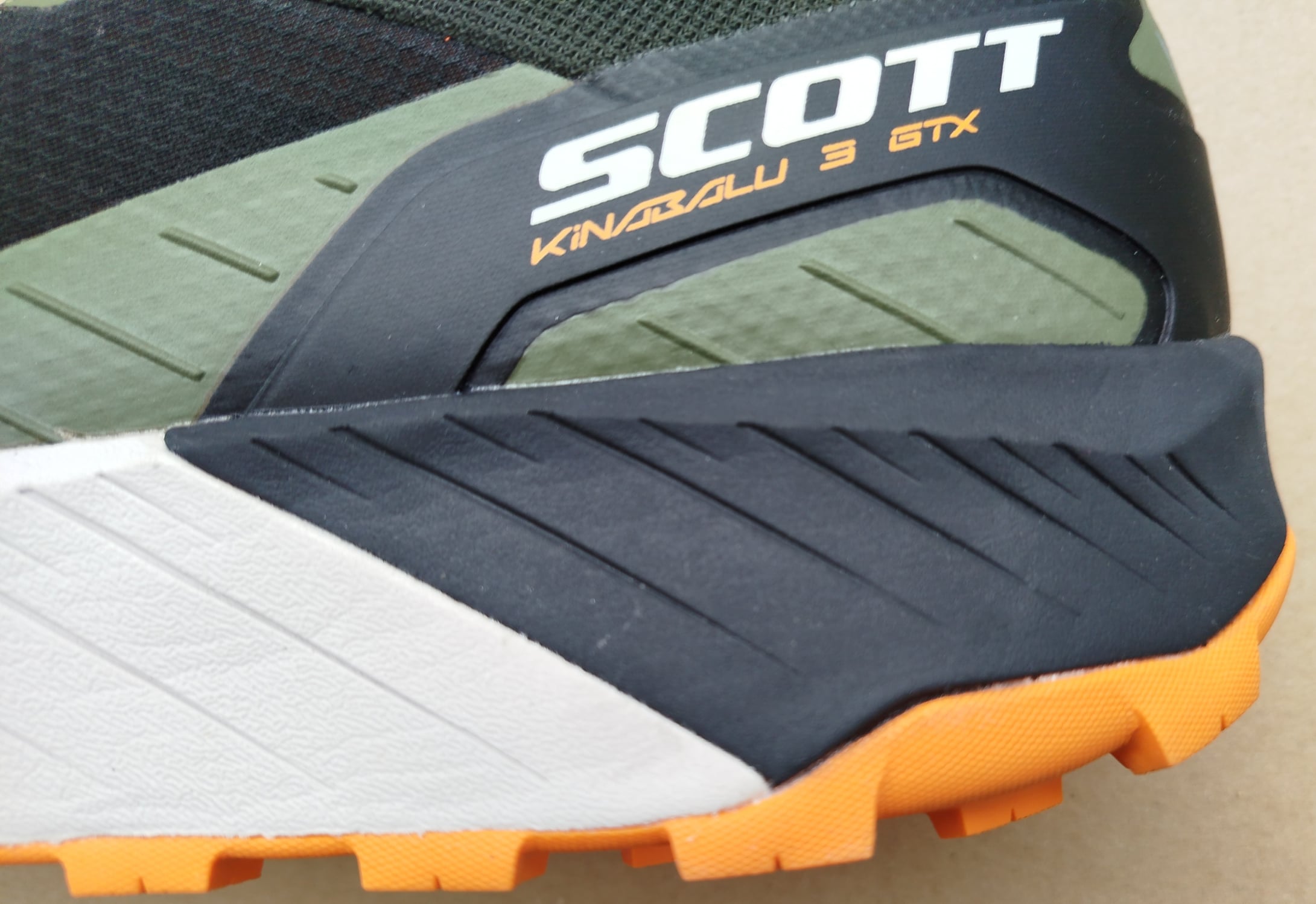 Scott Kinabalu 3 GTX 52