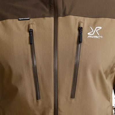 Der kompetente OUTSIDEstories-Test: REVOLUTION RACE Silence Proshell 3L Jacket – unschlagbare Hardshell fü...