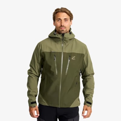 Der kompetente OUTSIDEstories-Test: REVOLUTION RACE Silence Proshell 3L Jacket – unschlagbare Hardshell fü...
