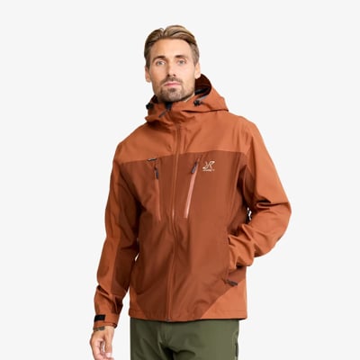 Der kompetente OUTSIDEstories-Test: REVOLUTION RACE Silence Proshell 3L Jacket – unschlagbare Hardshell fü...
