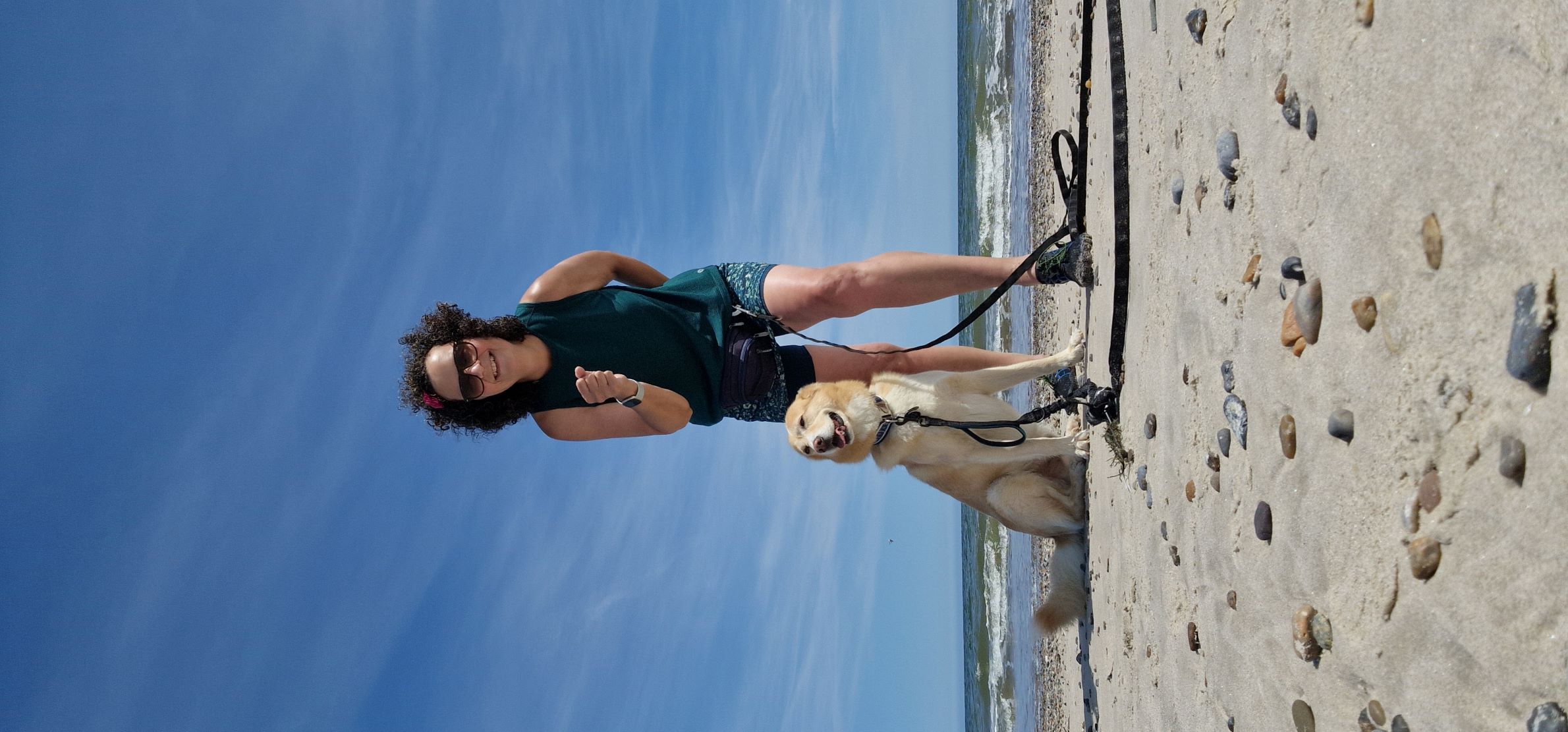 Laufen mit dem Hund am Strand, was gibt es schöneres