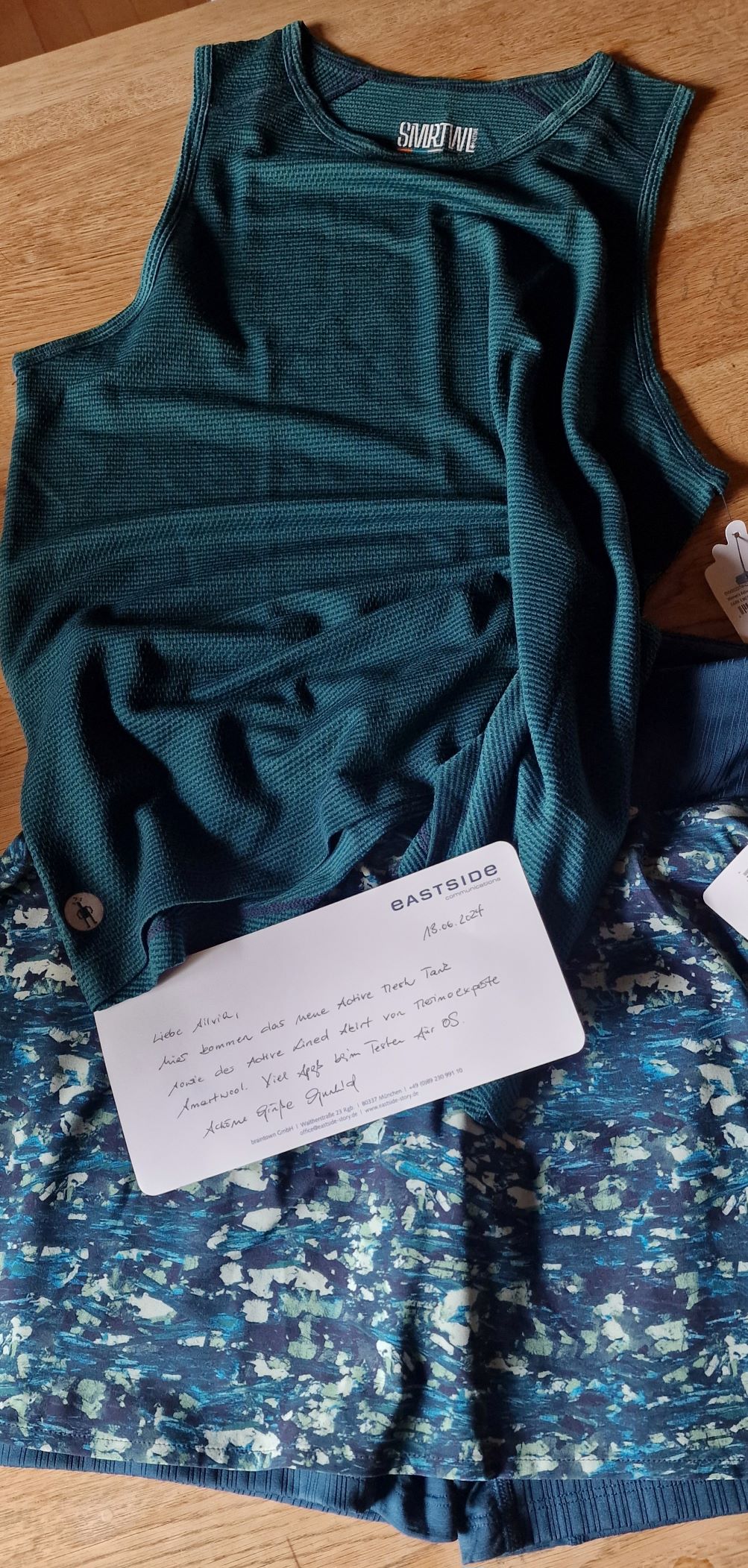 Vielen Dank für den persönlichen Gruß! <3 Ich habe mich sehr gefreut!