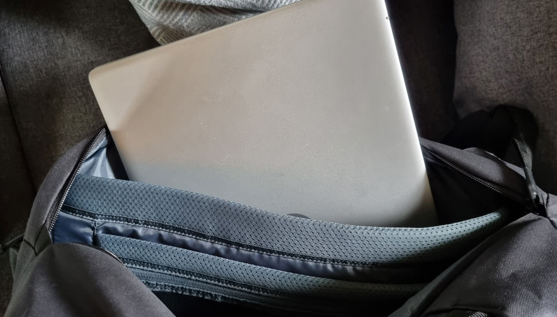 17 Zoll Laptop verstauen, kein Problem