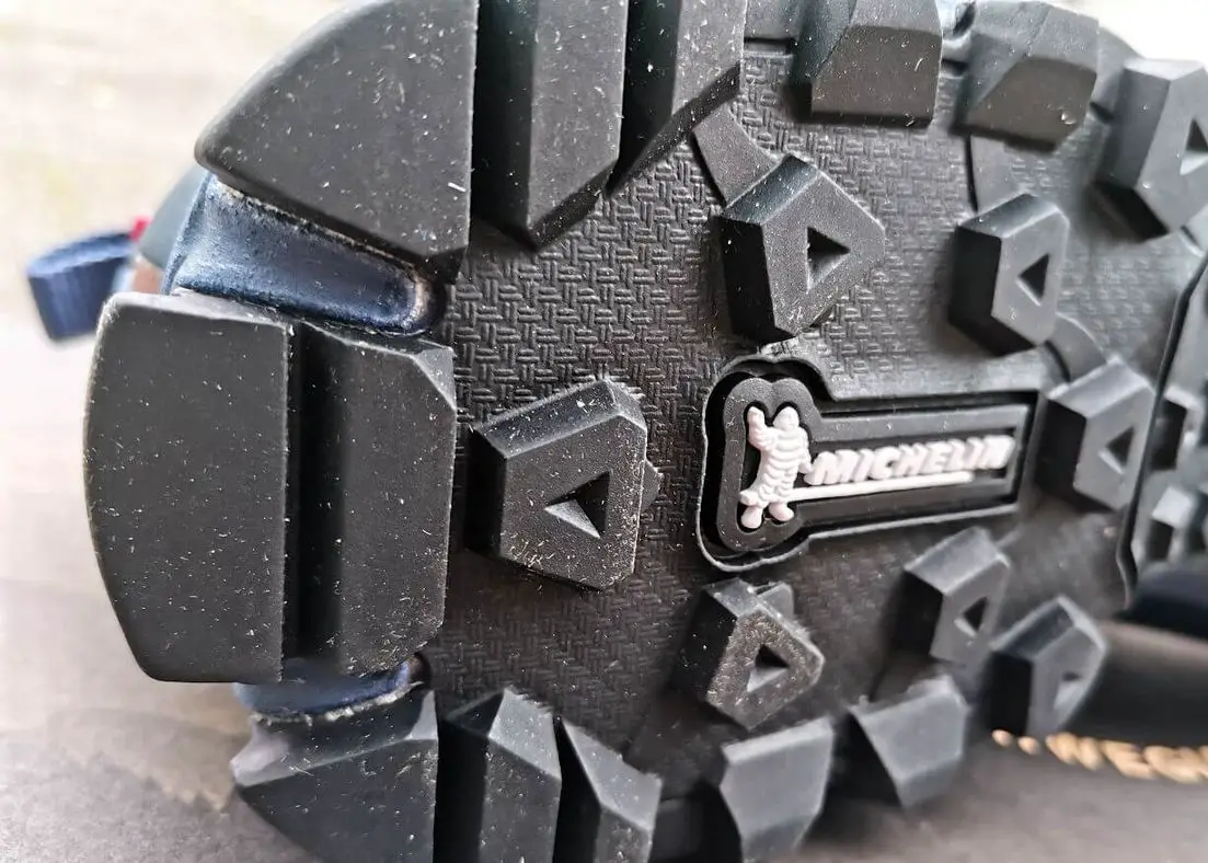 viking_anaconda_light_invisible_fit_10