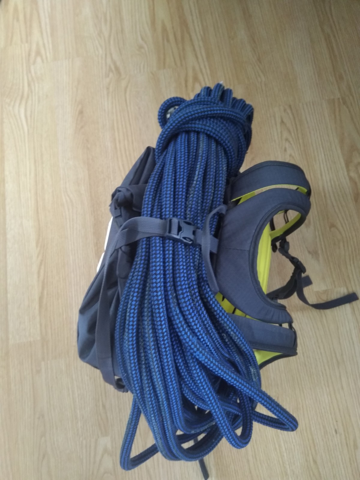 Rucksack mit Seil