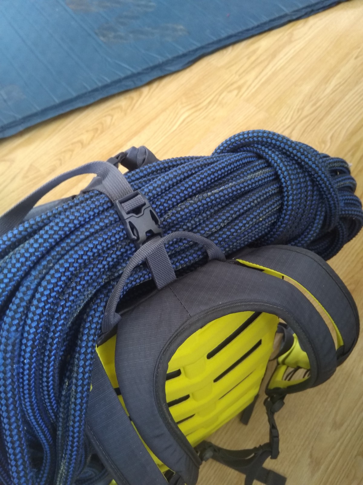 Rucksack mit Seil