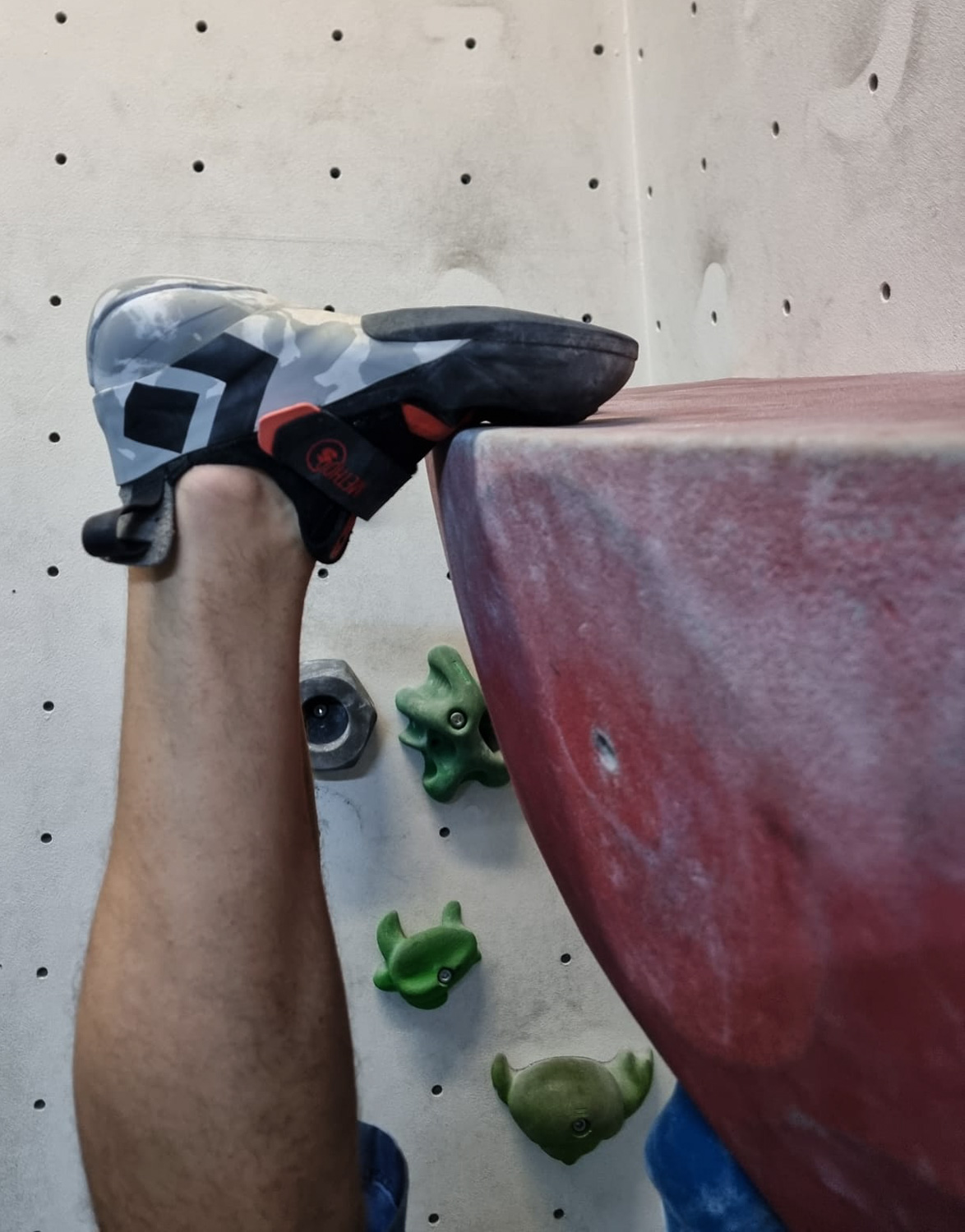 Toehook 2
