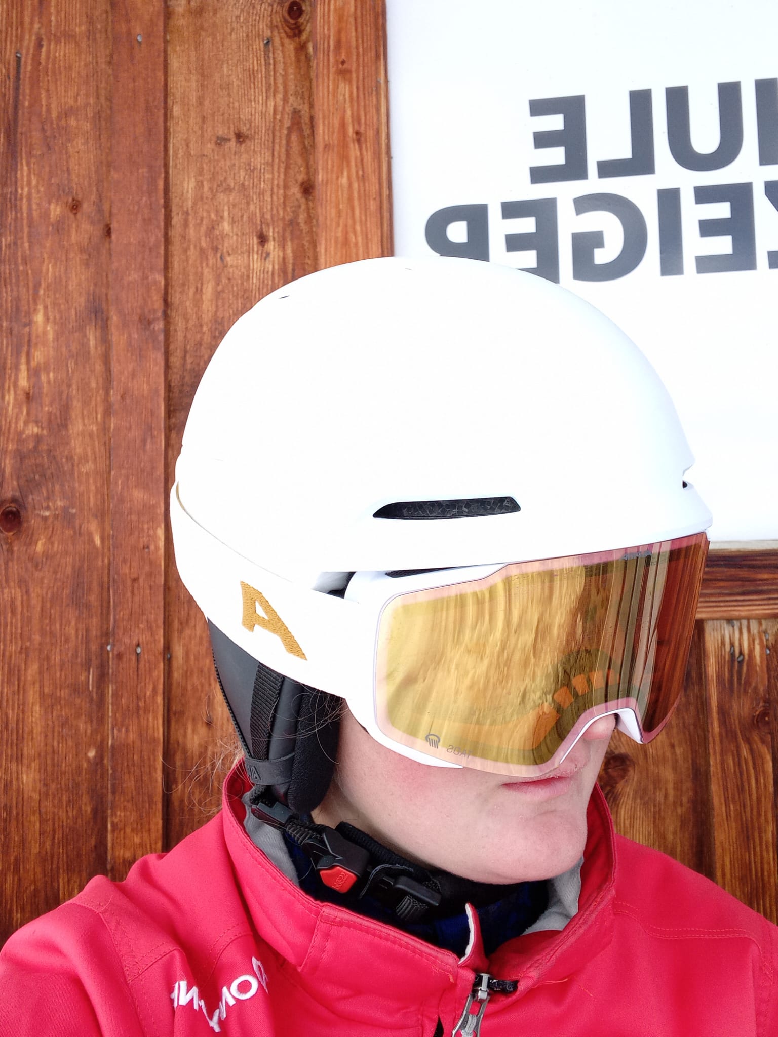 Brille mit Helm
