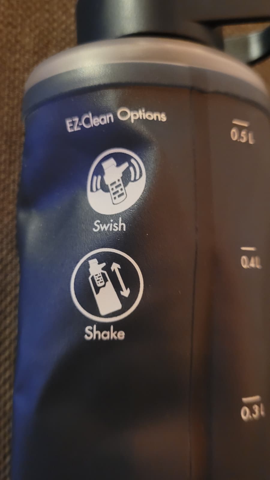 Eaz Clean Piktogramme auf der Flasche