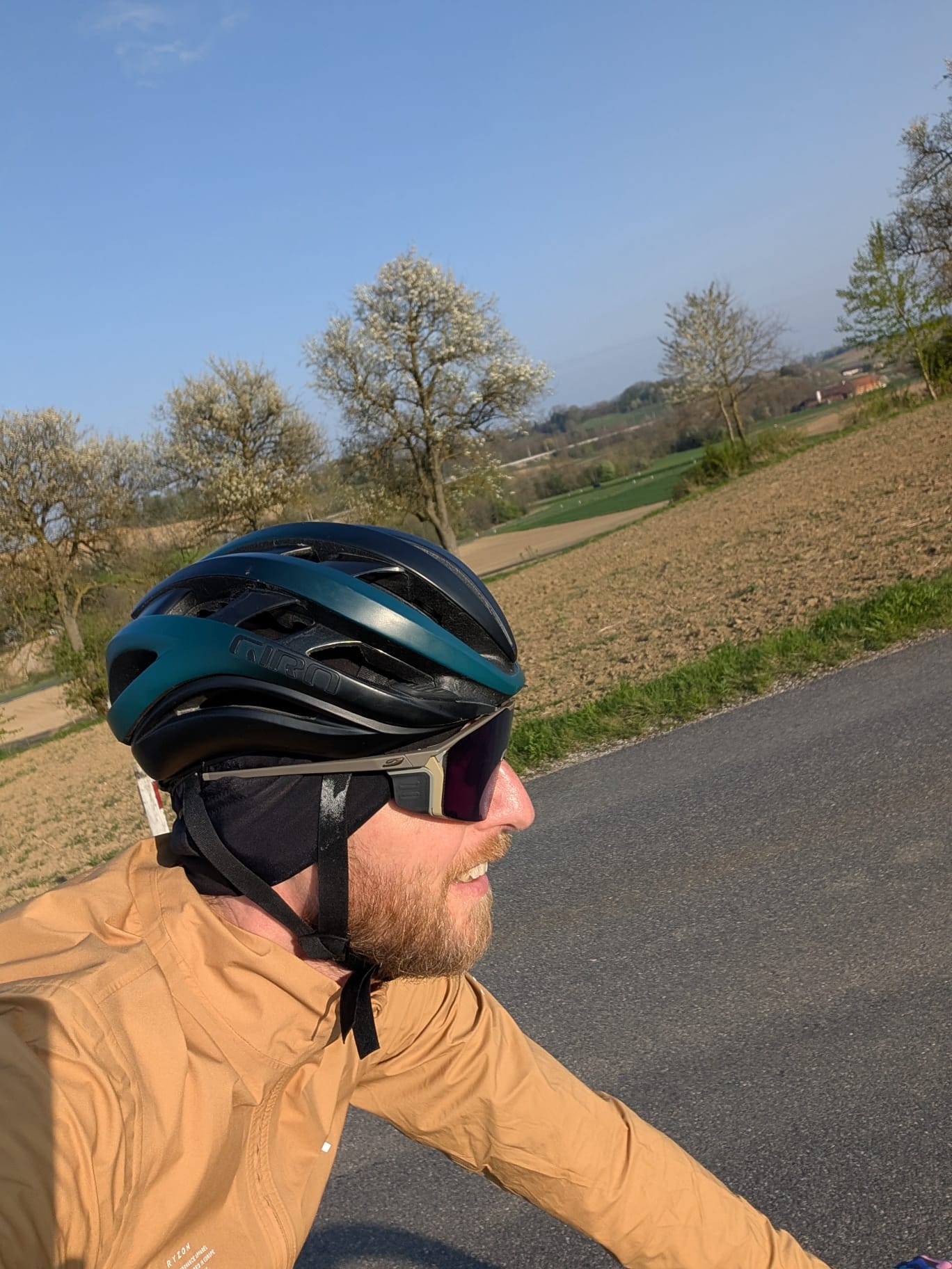 Der OUTSIDEstories-Test: JULBO Edge Cover - Berg-Sonnenbrille