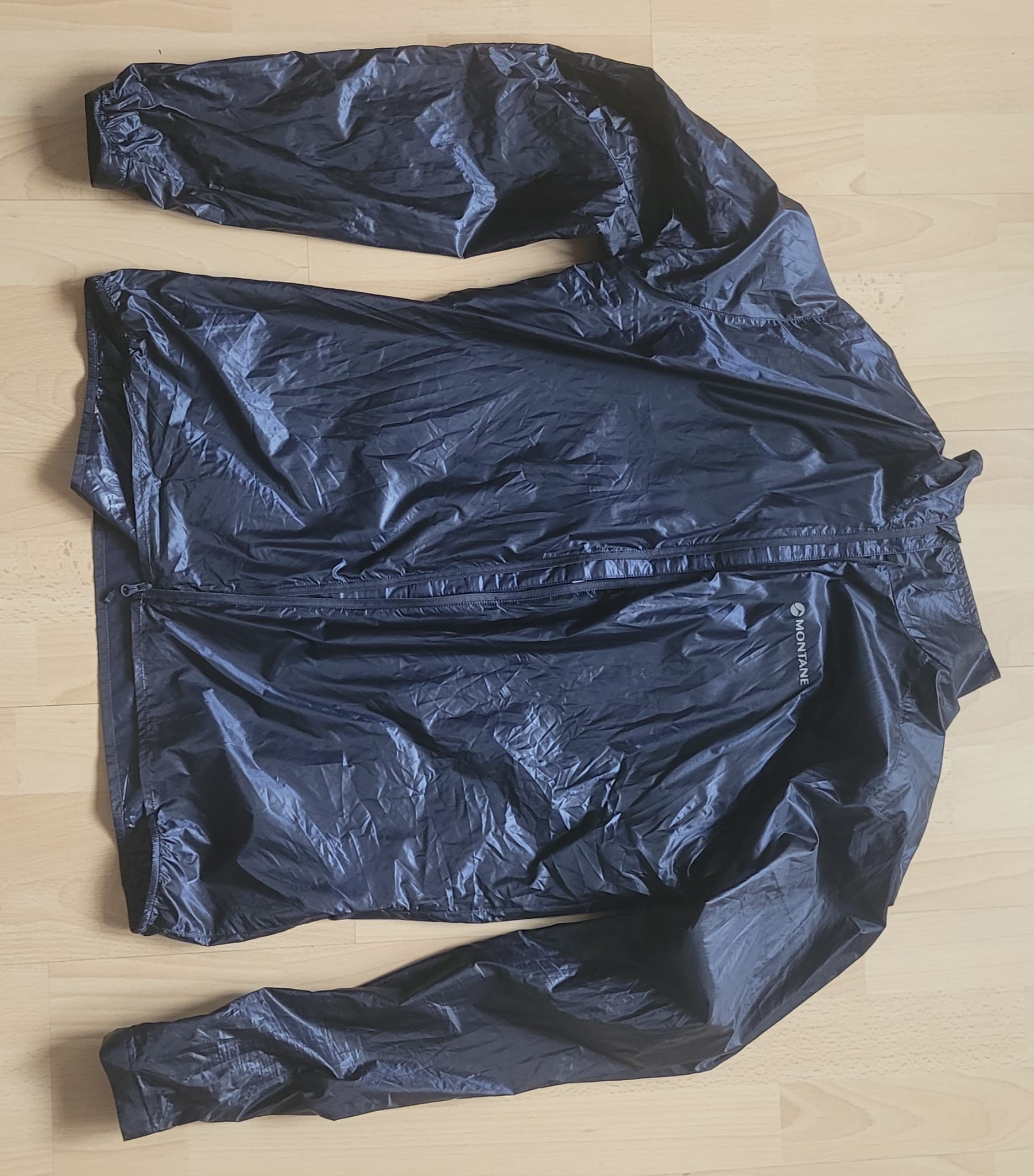 Der kompetente OUTSIDEstories-Test: Die Featherlite Nano Windproof Jacke