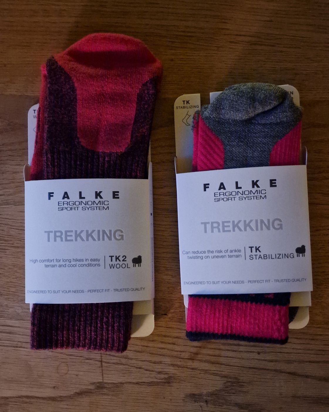Besonders gespannt war ich auf den Vergleich. Ich habe zwei sehr unterschiedliche Trekkingsocken zum Testen erhalten . Der zweite Test wird separat veröffentlicht.