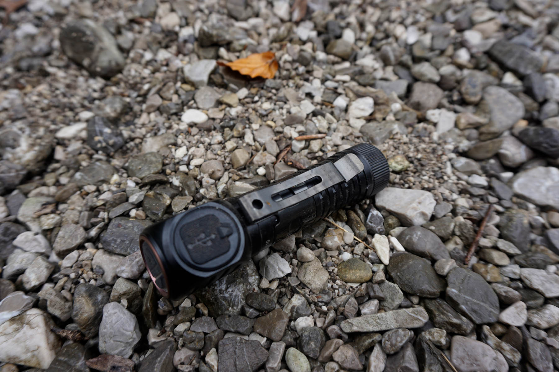 Der kompetente OUTSIDEstories-Test: Fenix HM61R V3.0, vielseitige Stirnlampe,
