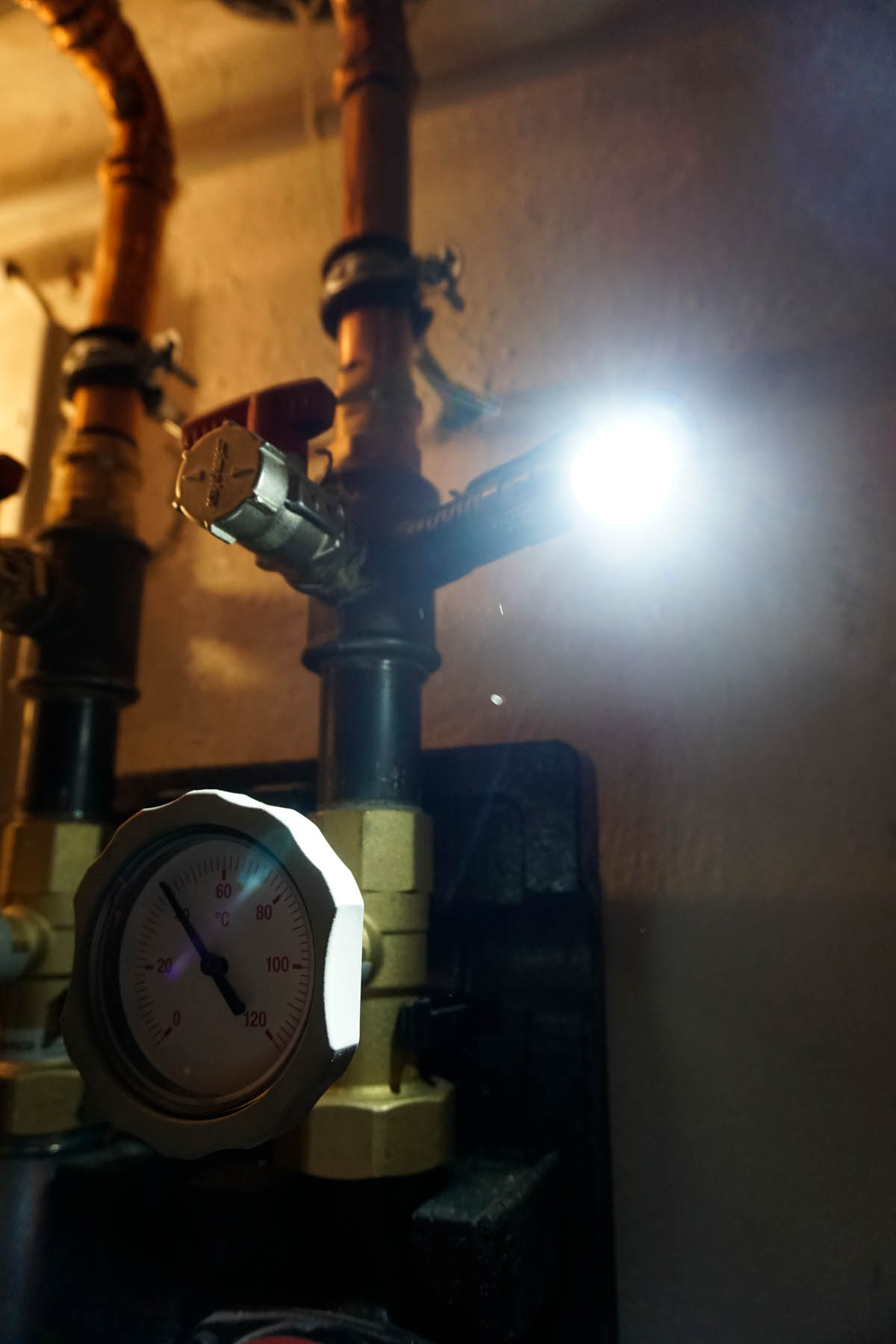 Der kompetente OUTSIDEstories-Test: Fenix HM61R V3.0, vielseitige Stirnlampe,