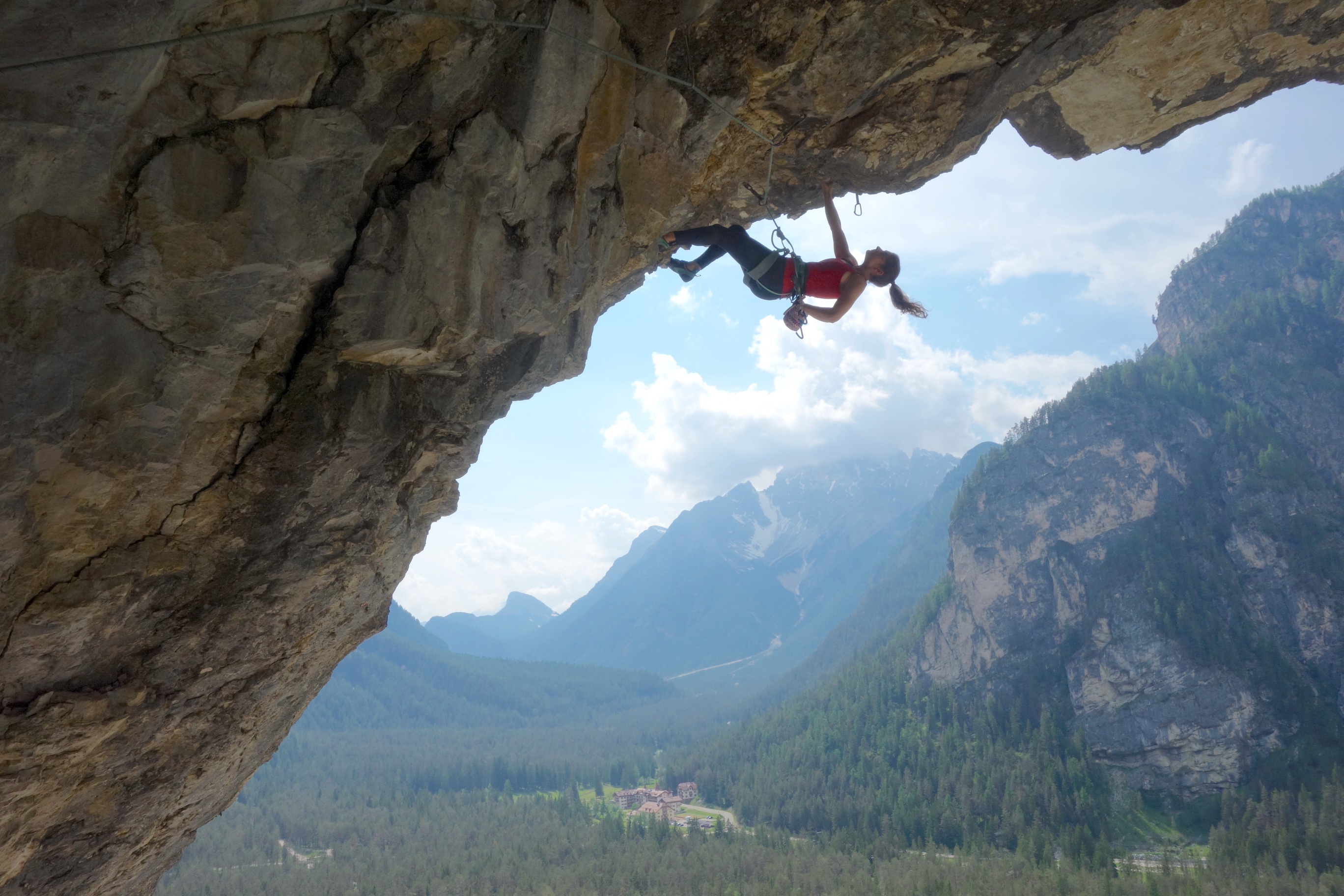 Beim Klettern in den Dolomiten