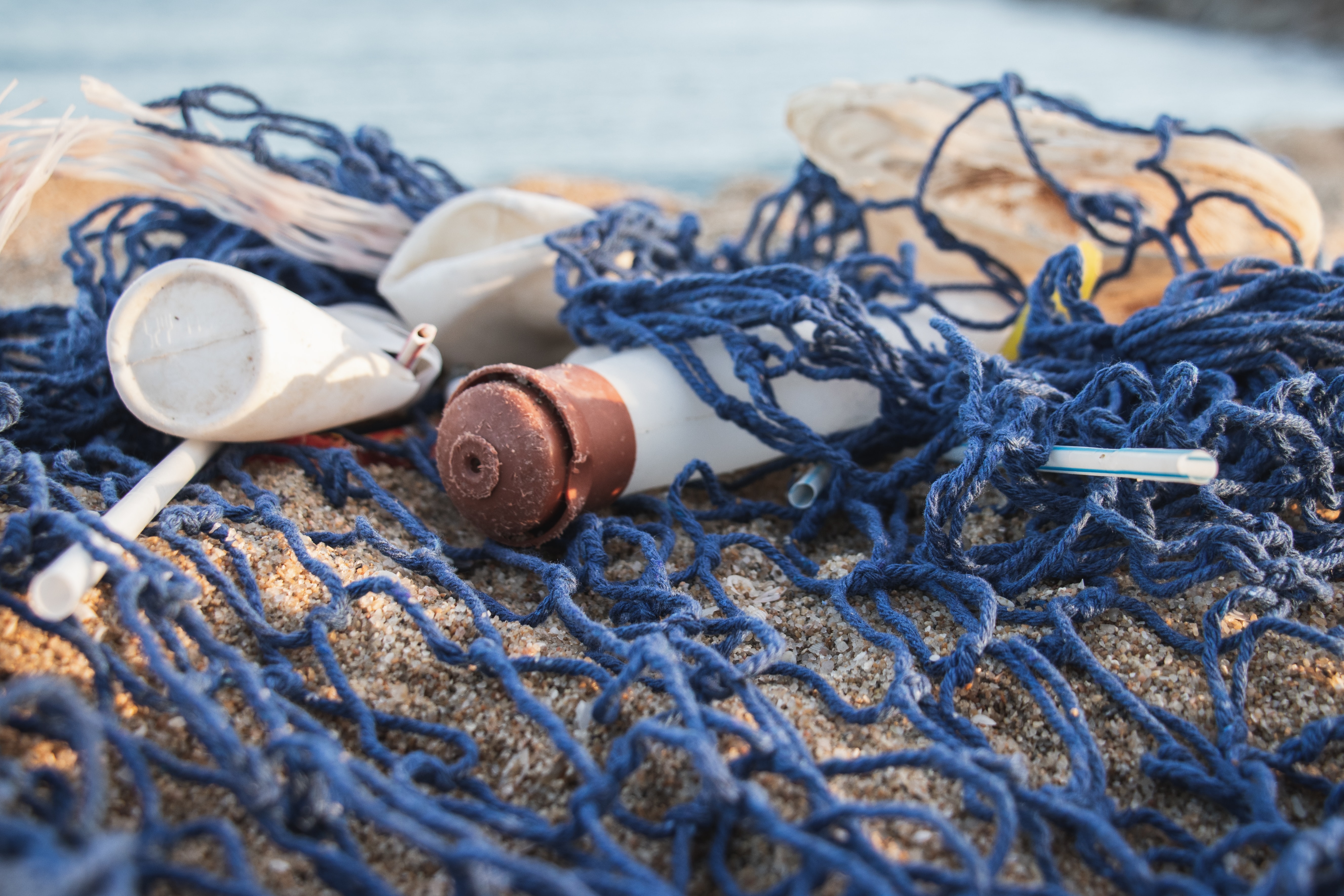 Nachhaltige Outdoorbekleidung recycelte Fasern