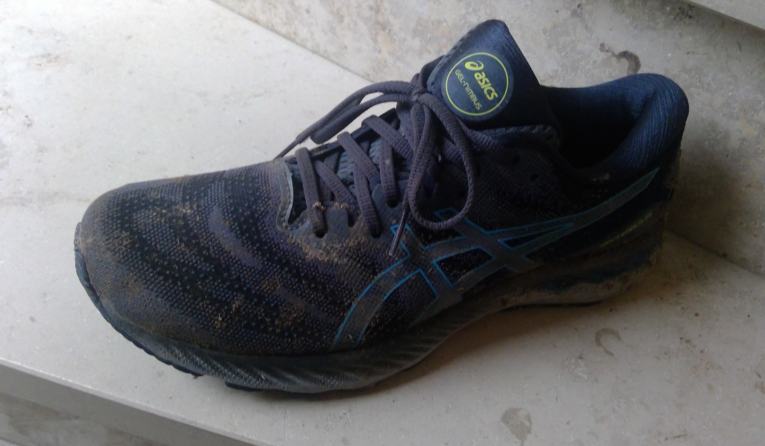dreckiger Schuh