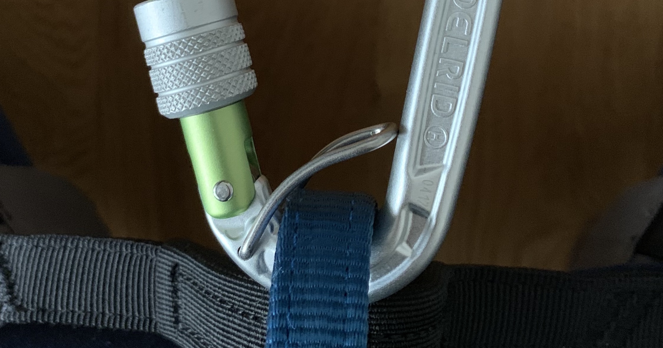 Drahtbügel mit Anseilschlaufe