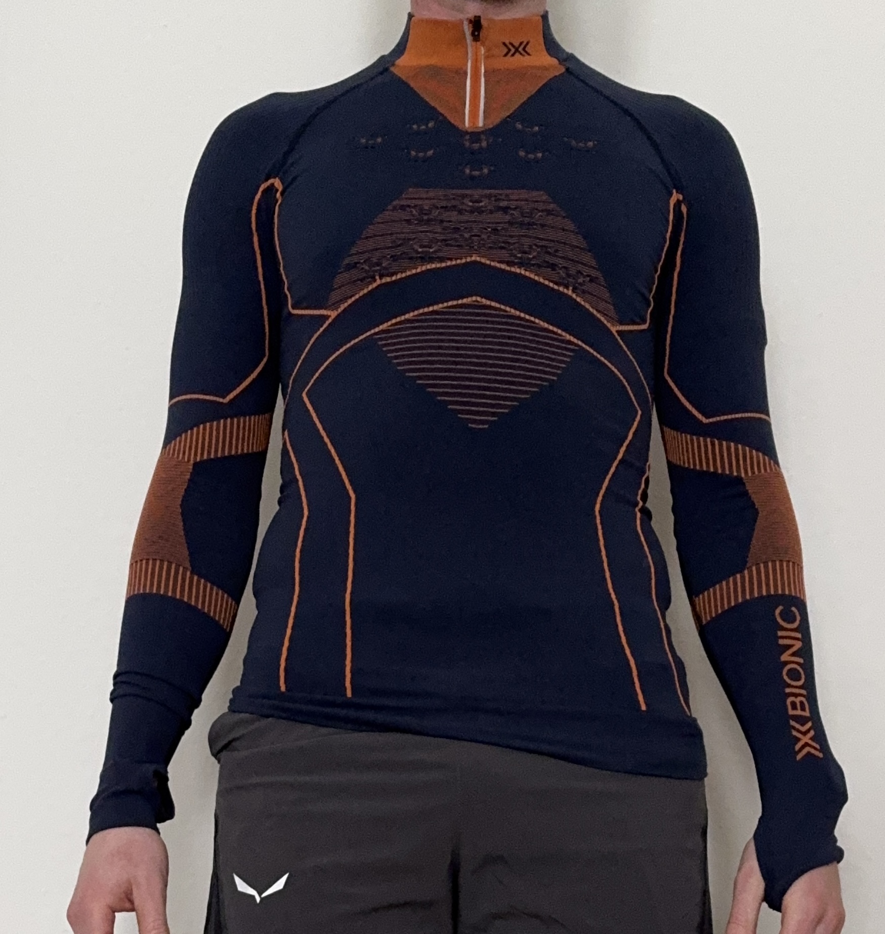 angezogener Baselayer Light