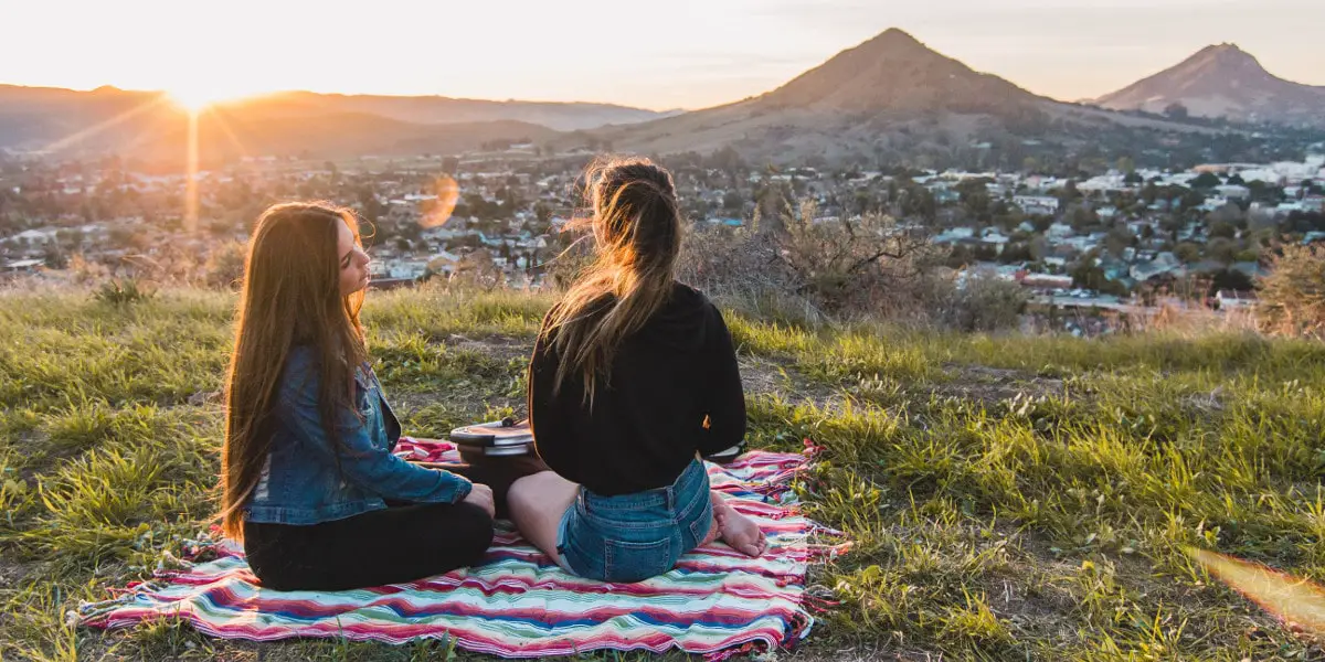 Das perfekte Picknick - Outdoor - Freunde - Essen
