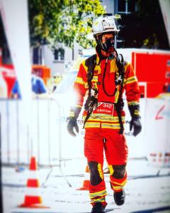 Berufsfeuerwehrmann, sportlich, viel unterwegs