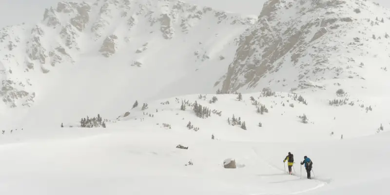 07_Auf Notfall-Ausrüstung wie ein LVS solltest du bei Skitouren nie verzichten!