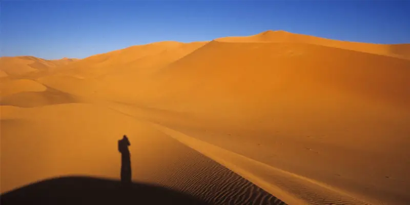Der OUTSIDEstories-Unterwegstipp: Solo-Sahara-Wüstenwanderung in Mauretanien