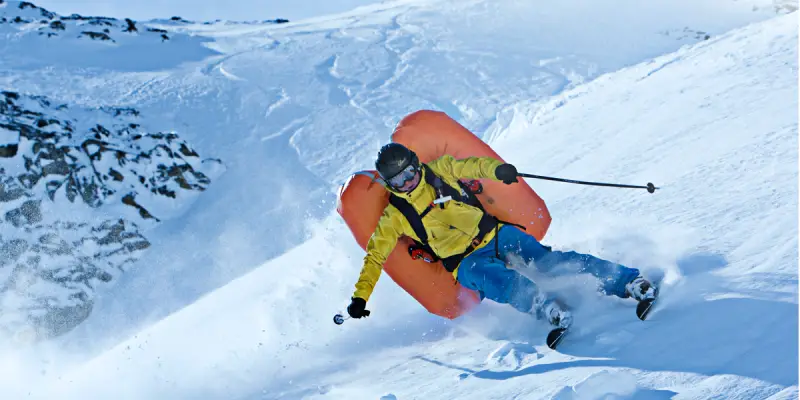 Abseits der Piste mit dem Lawinenrucksack