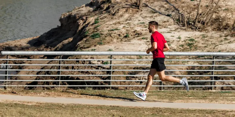Kurze oder lange Laufhose du entscheidest_Unsplash