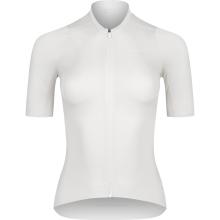 Isadore Damen Debut Trikot
