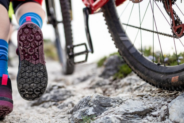100% Prozent Terrain Socken Mountain Bike Freizeit Fahrrad MTB Downhill Strümpfe 