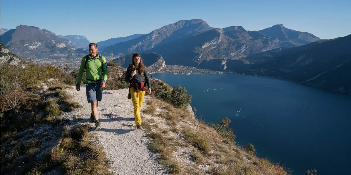 Leichte Wanderschuhe