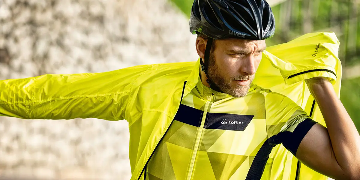 Ratgeber_Mountainbike-Fahrradjacke_Neon und extra auffällig