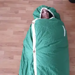Kopfbereich zugezogen