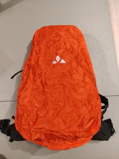 VAUDE Unisex Avox 65+10 Trekkingrucksack – Großes Volumen, Rückenschonendes Tragesystem, Für Lange Touren
