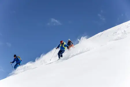 Val d'Isère: Sprung ins Tal der weißen Träume - Sport - FAZ