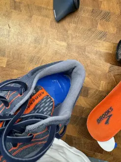 Da meine Blasenfläche etwas größer war, habe ich zwei Pads eingeklebt.