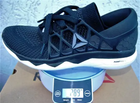 REEBOK Floatride Run Ultraknit - Laufschuhe/Trailrunning | Test Bewertung  auf OUTSIDEstories