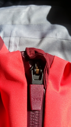 Quechua Wanderjacke Herren Test DECATHLON QUECHUA Wanderjacke